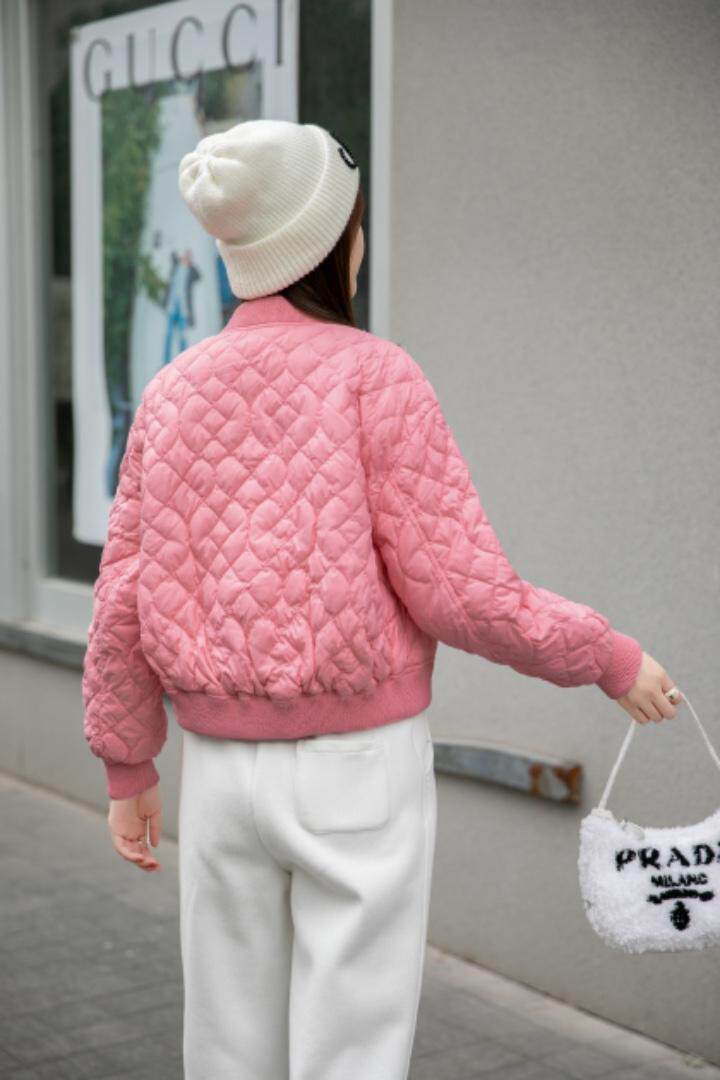 现货高品质标90绒羽绒服，女装羽绒服，艾依佳人