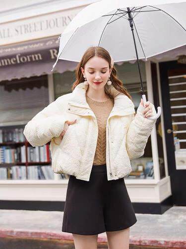 2021冬款新款韩版进口暗印花90绒羽绒服，女装羽绒服，红雀纺