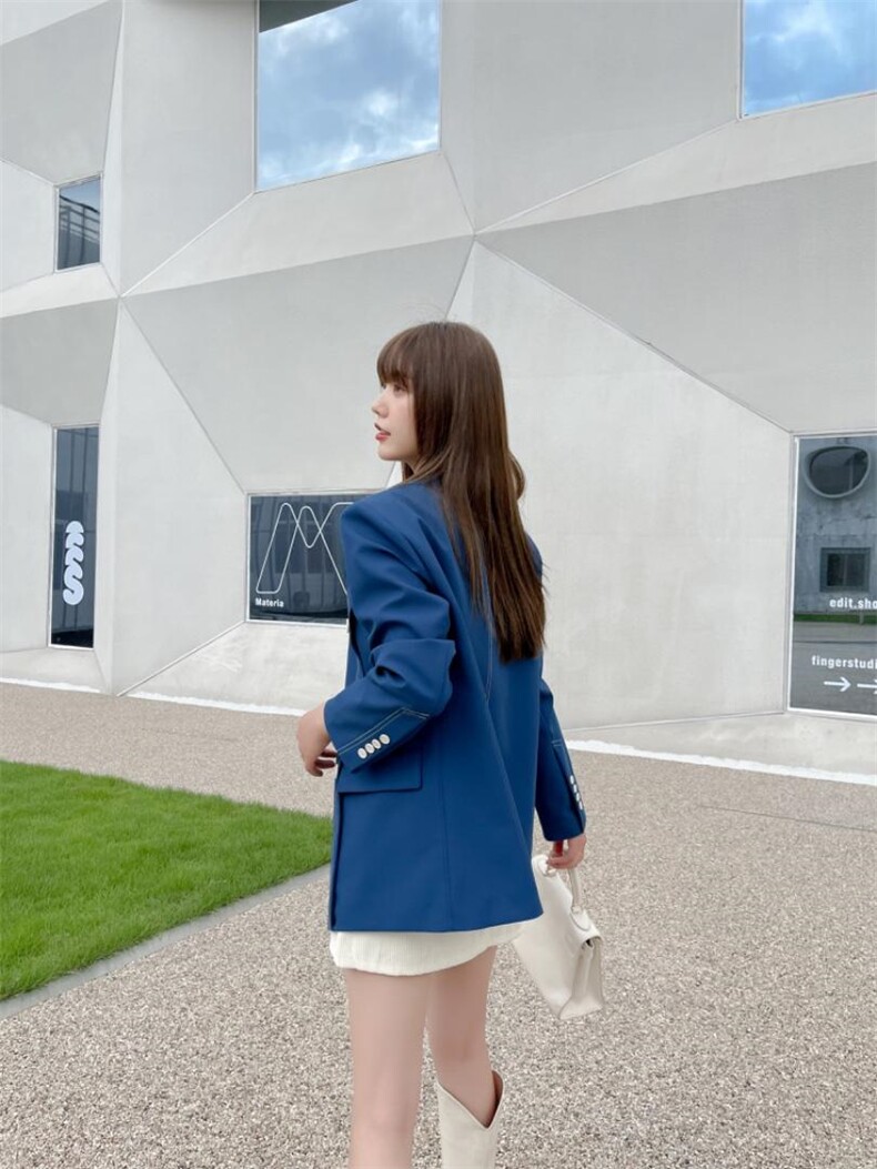 PANDLI利落女人味并存的西装外套简约大气‘剪裁干净利落，女装西装，潘大利