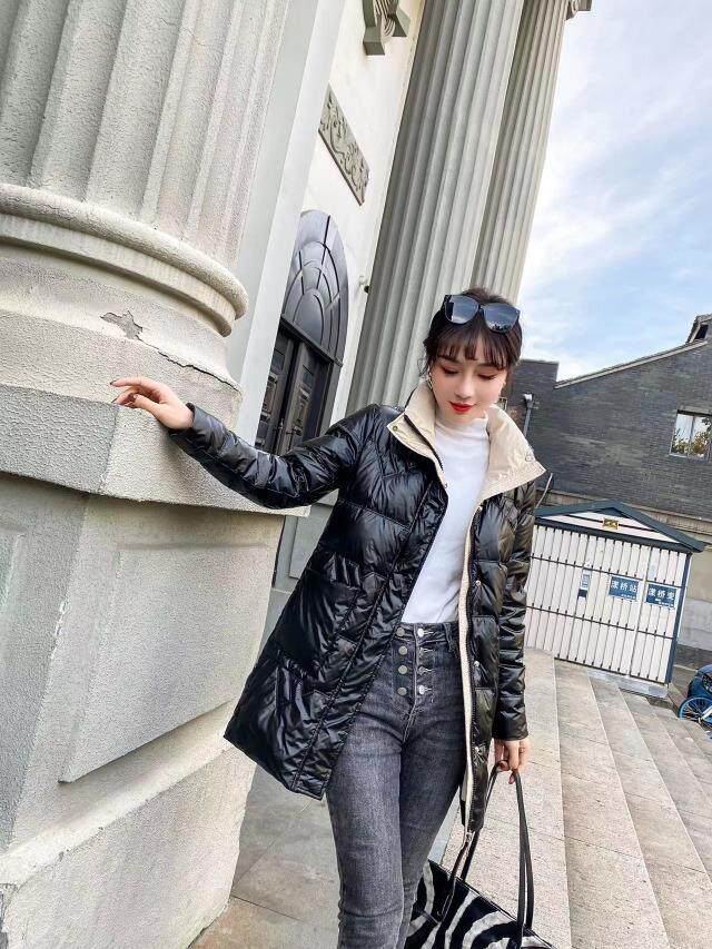 [现货]修身版羽绒服，三色，三个尺码，女装羽绒服，依柏璐