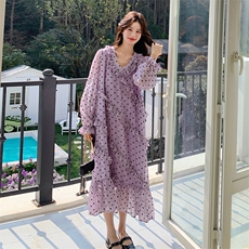 绝美紫色木耳边波点连衣裙女2025夏季新款韩系温柔风宽松v领长裙，女装连衣裙，2C272