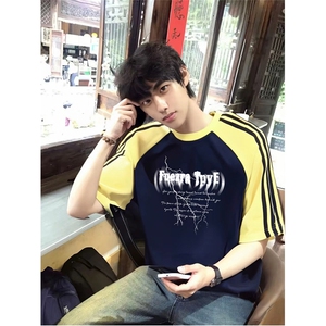 抖音得物品质二开240克宽松纯棉美式潮牌插肩三杠织带短袖T恤图片
