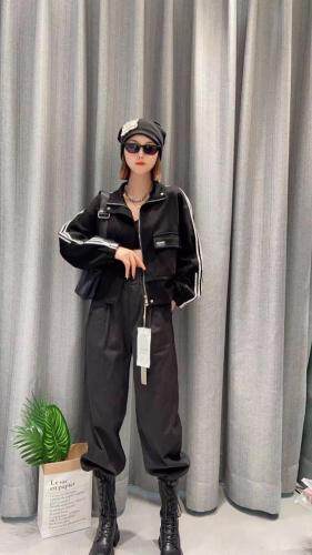 设计款后背刺绣卫衣外套，女装卫衣/绒衫，姚姚家