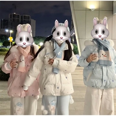 蓝色棉服
