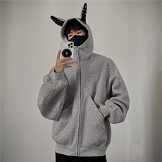 灰色