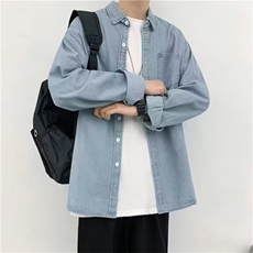浅蓝色
