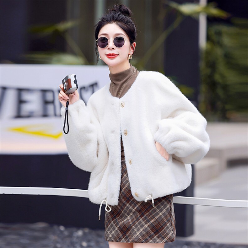 新款现货皮草外套女冬2025新韩版皮毛一体短款加厚保暖仿貂绒上衣,女装棉衣/棉服,意芙