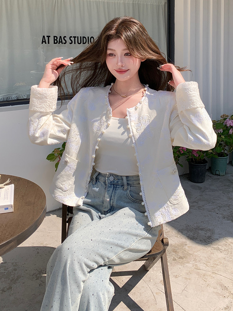 新中式刺绣亮片苎麻短外套女2025春季新款重工蕾丝钩花小香风上衣,女装短外套,浙宝208A