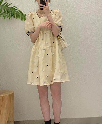 【现货】夏季新款韩版黑边欧纱连衣裙，女装连衣裙，one&two