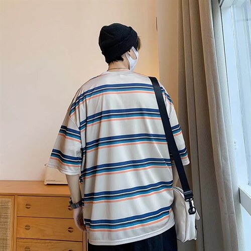 男圆领五分袖T恤T82P25图片