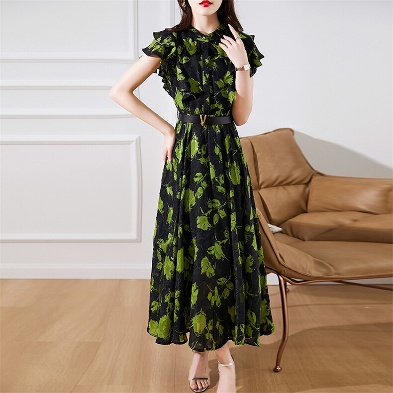 现货2026夏季新款连衣裙小众设计师款显瘦花色仙女大摆长裙,女装连衣裙,尚洛菲