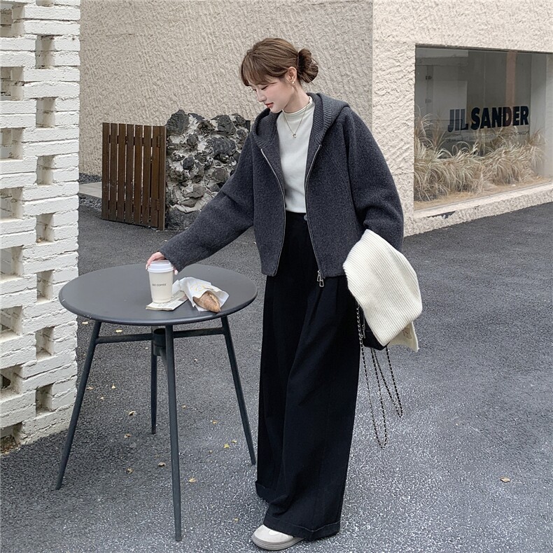 2025冬季新款全羊毛呢外套女短款羽绒服加厚90白鸭绒内胆连帽上衣,女装羽绒服,辉之琳