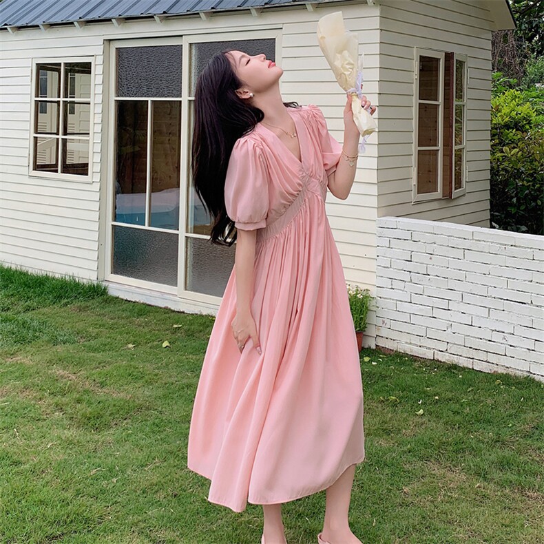 粉色甜美珠串挂脖连衣裙女2025夏季新款法式气质露肩收腰显瘦长裙,女装连衣裙,莘蕾