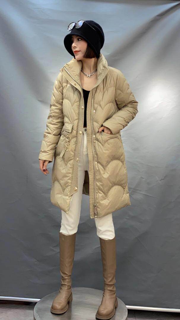 冬季时尚羽绒服，女装羽绒服，阔怡人