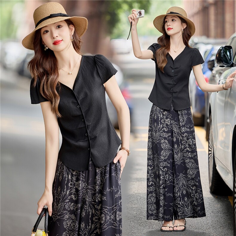 V领短袖套装女2025夏超火棉麻遮肉显瘦宽松穿搭一整套高腰阔腿裤，女装套装/套裙，微微衣阁