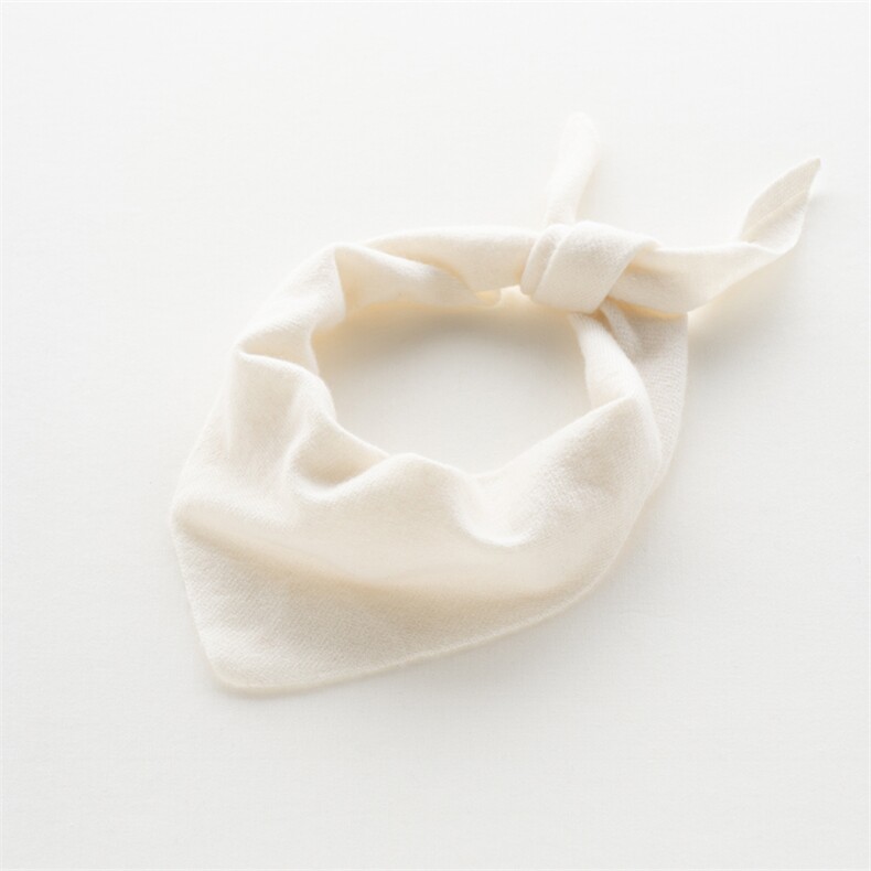 时尚儿童山围巾纯色百搭秋冬保暖配饰，童装儿童配饰，奥赛羊绒童装