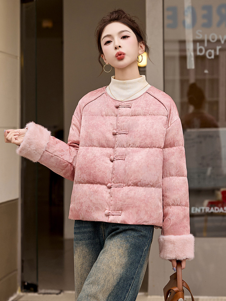 新中式国风羽绒服女2025冬季新款小个子高级感短款粉色保暖厚外套,女装羽绒服,依如秀(原杭风阁)