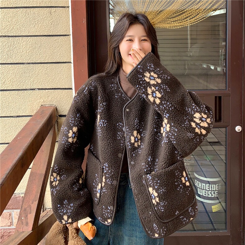 【已出货】咖色花朵羊羔毛外套W605P195K298,女装短外套,2C209