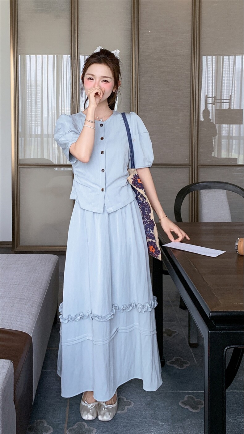 法式INS风休闲风时尚套装拼接减龄裙子时尚气质收腰甜美套装短袖,女装套装/套裙,2C212