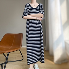 25新款时尚慵懒风连衣裙女高级韩系时尚简约，女装连衣裙，东远绒业