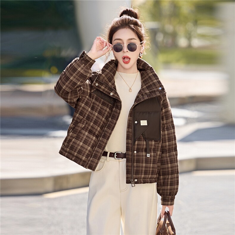 小个子羽绒服女2025冬季新款连帽复古格纹加厚保暖短款格子外套,女装羽绒服,意芙