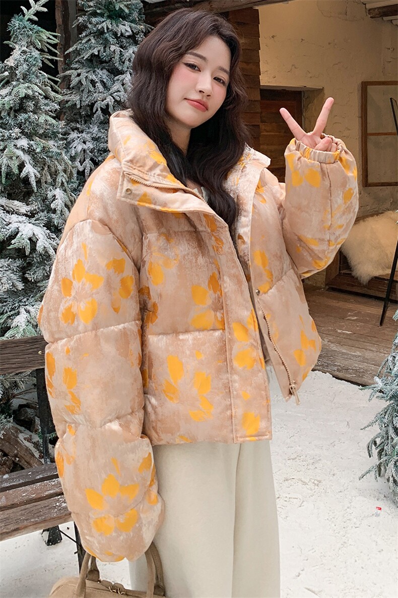 独特设计感黄色立领印花短款羽绒服女冬超火好看高级小众加厚外套,女装羽绒服,2C317A