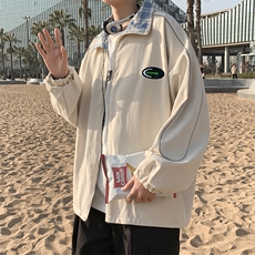 卡其色