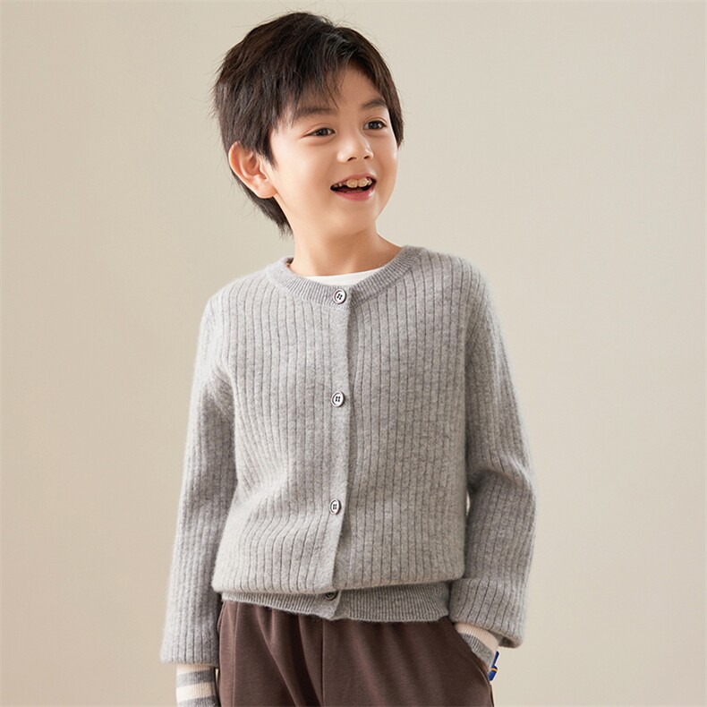 秋冬男女同款柔软舒适时尚百搭通勤圆领系扣开衫，童装卫衣/绒衫，贝美羊绒