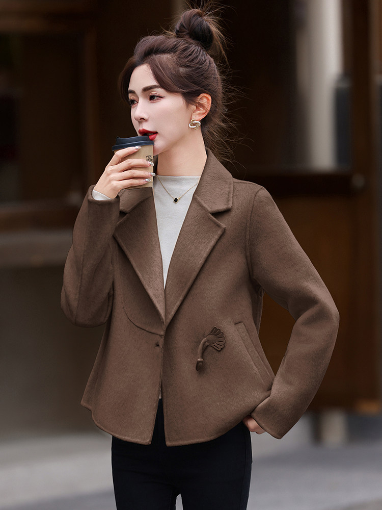 新中式guo风纯色双面呢大衣短款女2024新款小个子零羊绒毛呢外套,女装双面呢大衣,衣之秀