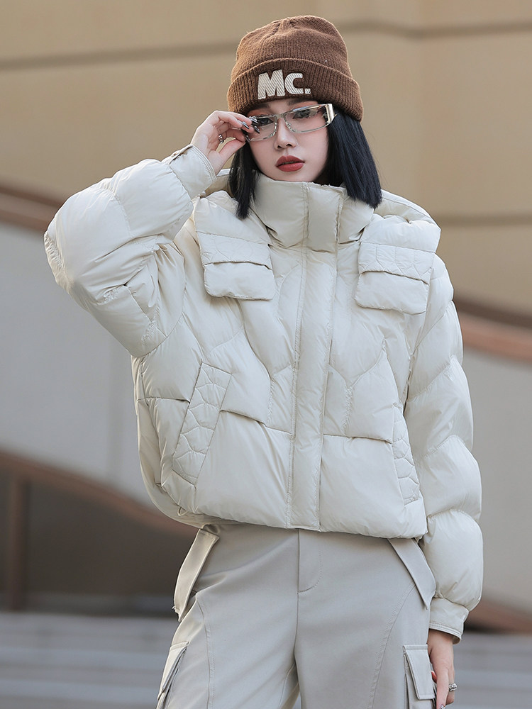 现货2024年冬季羽绒服女超好看新款今年流行显瘦洋气90白鸭绒外套,女装羽绒服,琦鑫阁（原依鑫阁）