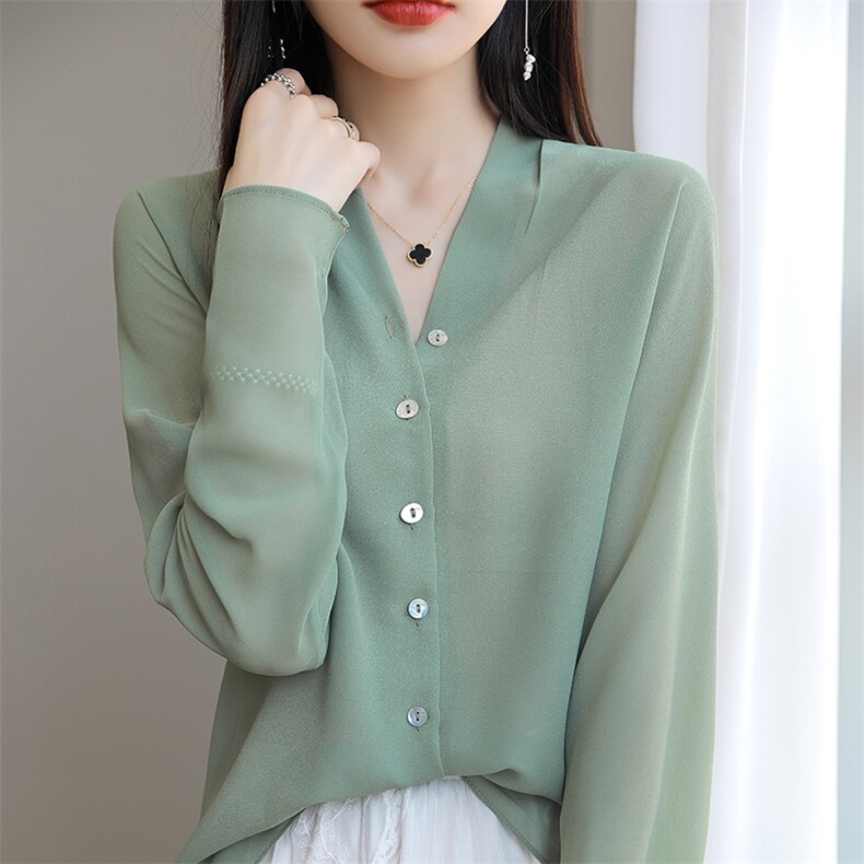 优雅气质女装秋款单排扣纯色乔其纱开衫轻薄透气显瘦长袖上衣，女装蕾丝衫/雪纺衫，恩尚羊绒