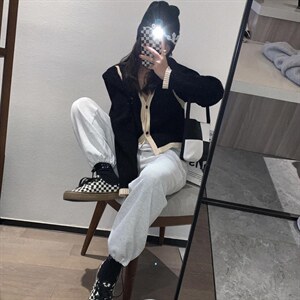 撞色坑条开衫图片