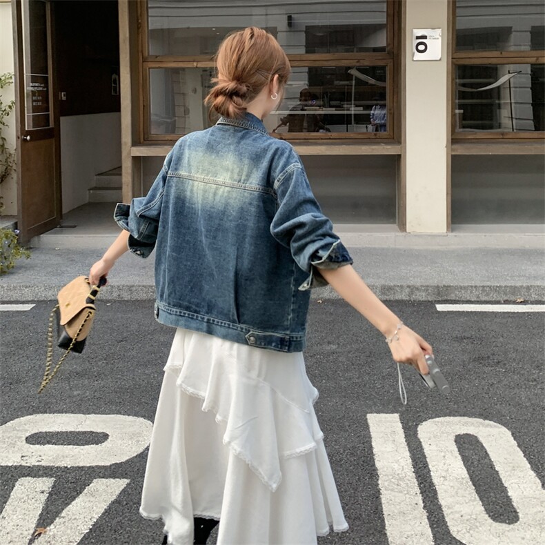 2025秋季新款韩版宽松水洗复古破洞中长款牛仔外套上衣女街拍显瘦,女装短外套,2C253