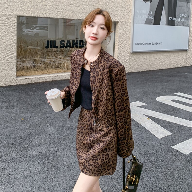 时尚豹纹长袖连衣裙秋季新款显瘦气质女装套装,女装套装/套裙,秋水欣儿