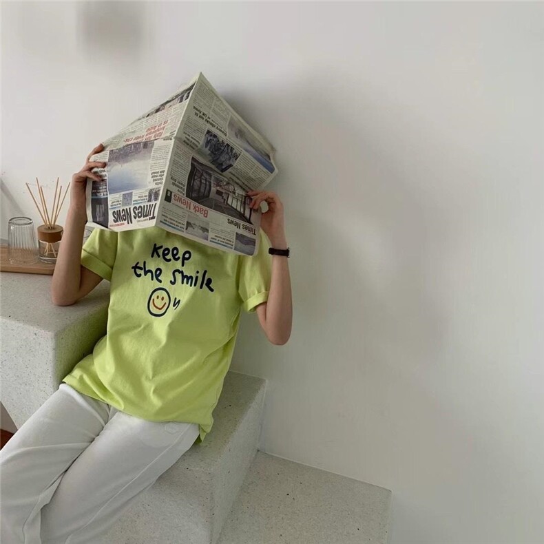 高品质不变形针织印花撞色T恤，女装T恤，i-D Sisters