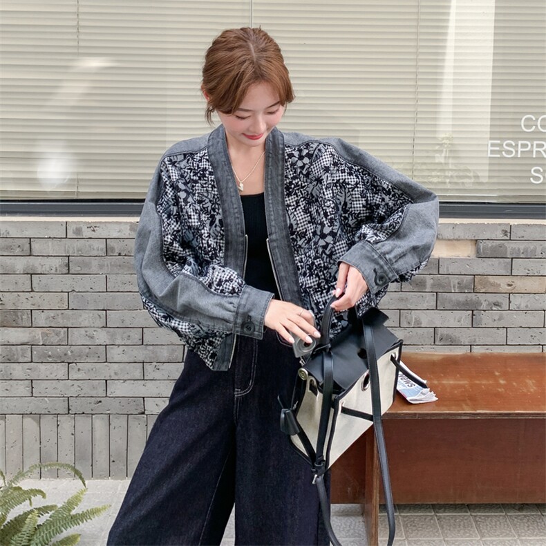 时髦炸街印花拼接外套女2025秋季新款设计感宽松休闲小个子夹克潮,女装短外套,2C095