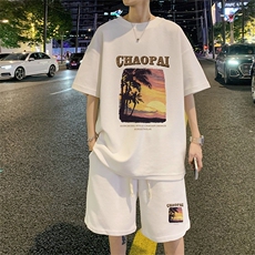 白色