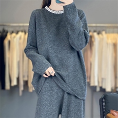 2025年秋季新款百搭女士圆领镶钻套装，女装羊毛衫，宛庄羊绒