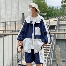 蓝色