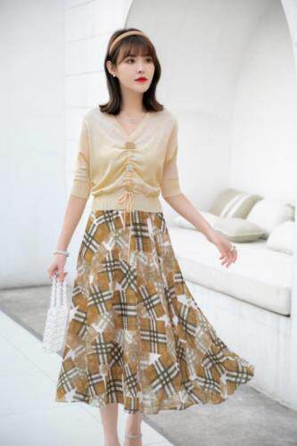 针织套装，每天出货，女装职业装，伊艺不舍