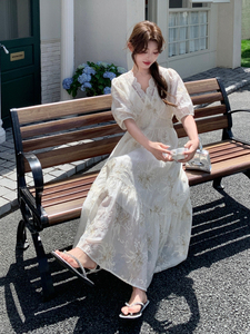 时尚森系宽松连衣裙女2025夏季新款法式浪漫度假氛围感显瘦长裙子图片