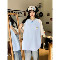 蓝色