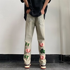 黄泥色