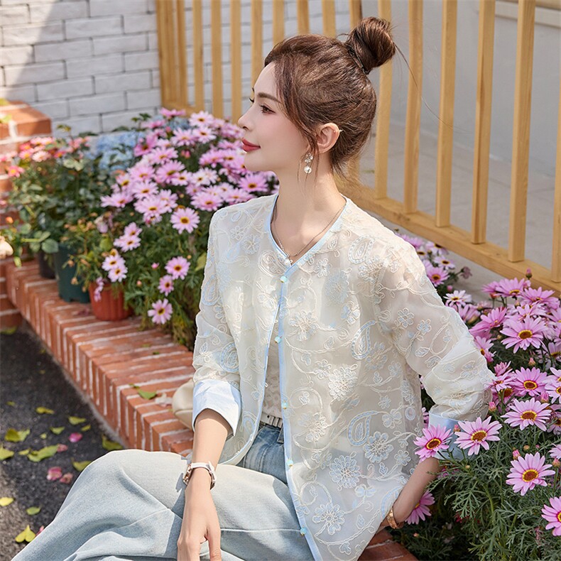 现货新款新中式外套女2025夏季复古刺绣薄款轻奢洋气上衣138,女装防晒衣,韩美纤衣