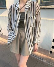 夏季新款欧洲站洋气彩色条纹时尚衬衫，女装衬衫，L·H·X