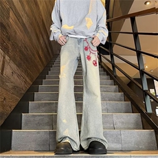 黄色