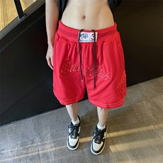 红色
