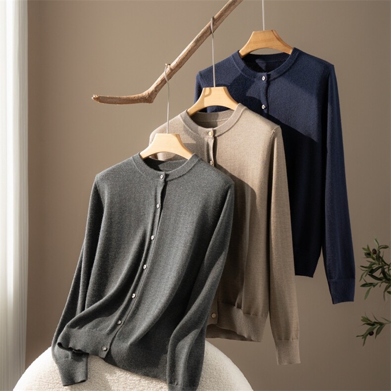 2025年秋季时尚百搭通勤简约休闲长袖毛衣，女装羊绒衫，绒歆坊