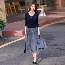 潮流2025年秋季女新款时尚气质优雅针织上衣吊带修身连衣裙套装，女装套装/套裙，奋斗女王