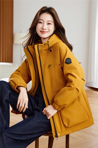 现货2025冬季新款休闲时尚连帽女士加厚加棉派克服图片
